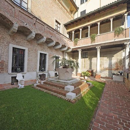 Foresteria Palazzo Guazzoni Zaccaria Кремона Екстер'єр фото