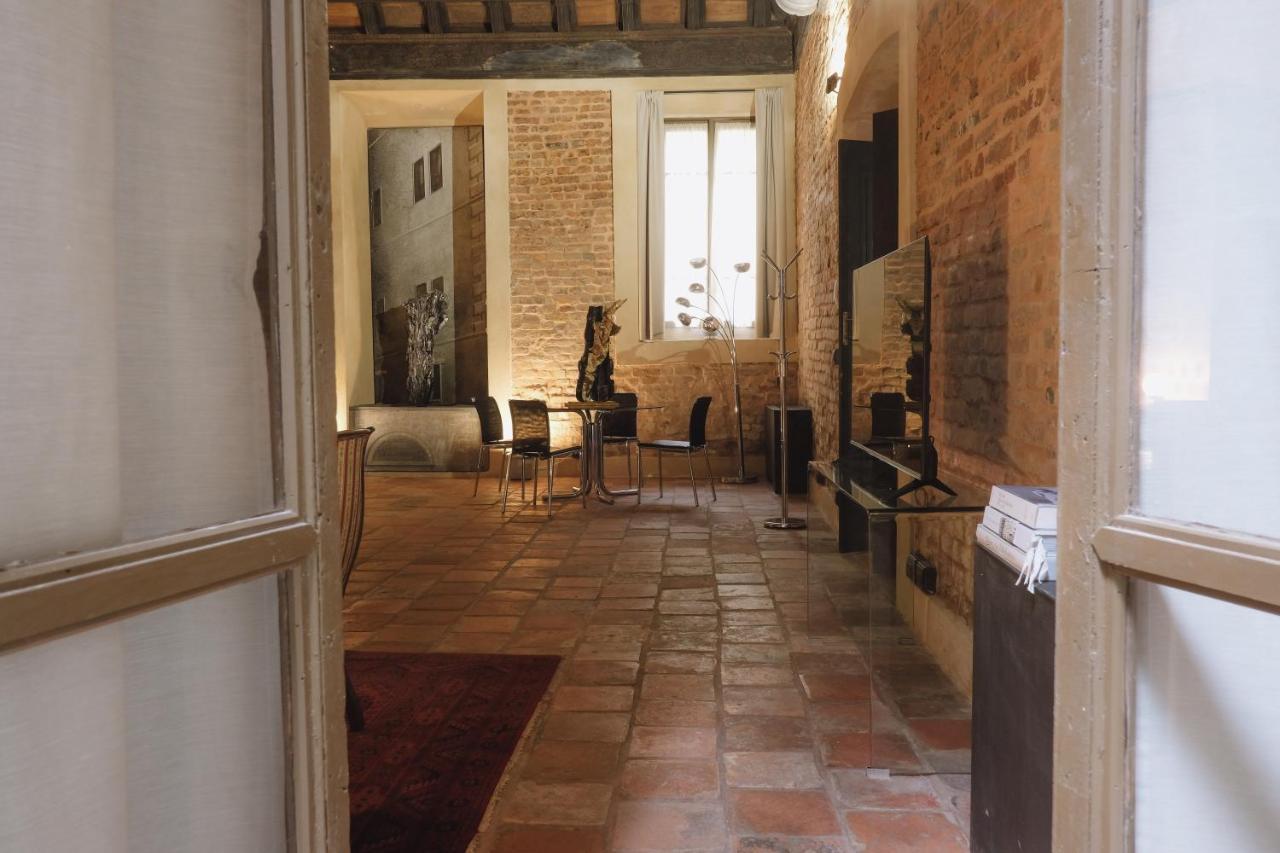 Foresteria Palazzo Guazzoni Zaccaria Кремона Екстер'єр фото